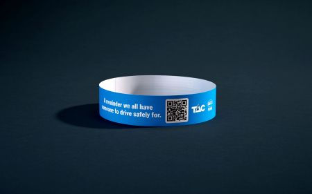 A blue arm band with road safety wording.