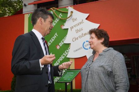 Minister Luke Donnellan and Christine Latimer launch TAC's Be Present in Christmas Square