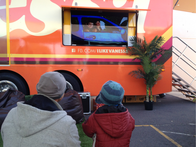 Vanessa onlookers The Vanessa bus